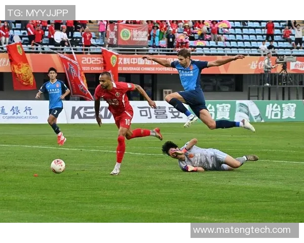 重庆篮球队整体压制体系解析与战术运用探讨