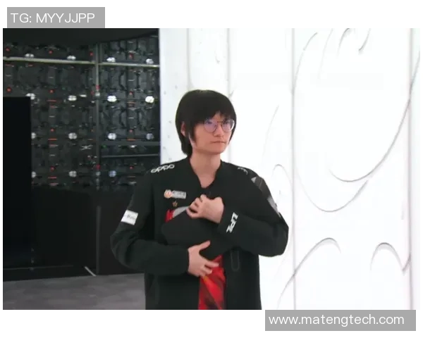 英雄联盟最新力量排行榜揭晓FPX强势登顶第二名引发热议