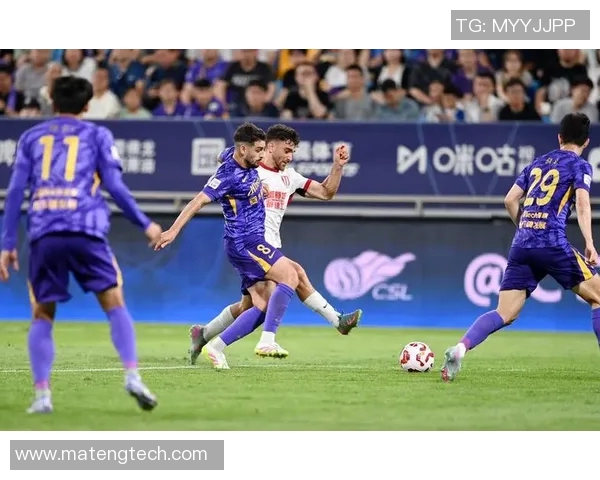 成都足球队防守分析与失误评估探讨球队未来发展方向