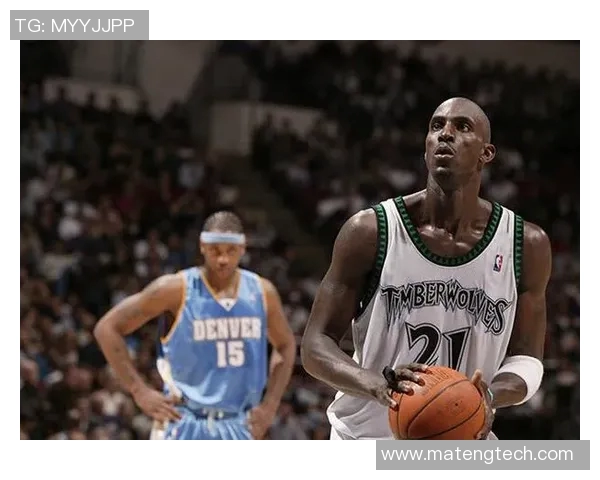 加内特在2004年对阵国王的精彩表现与比赛回顾 加内特在2004年对阵国王的精彩表现与比赛回顾