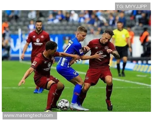 德比郡主场迎战巴洛争夺三分全力以赴展现球队实力