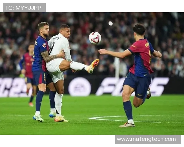 皇马与巴萨激战12月23日巅峰对决谁能笑到最后